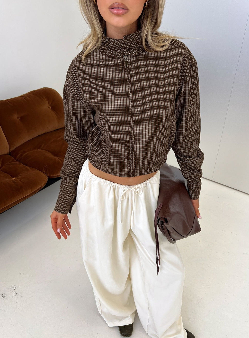 Chaqueta Aura de cuadros chocolate