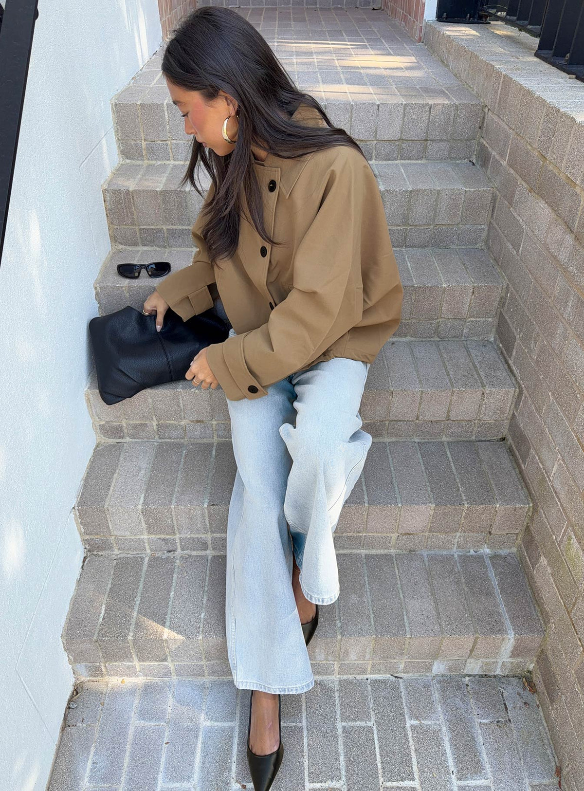 Gabardina corta Sandria color beige