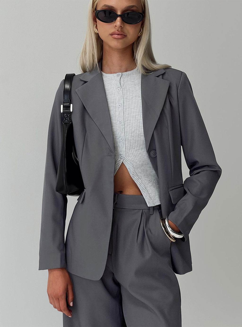 Americana relajada color gris marengo