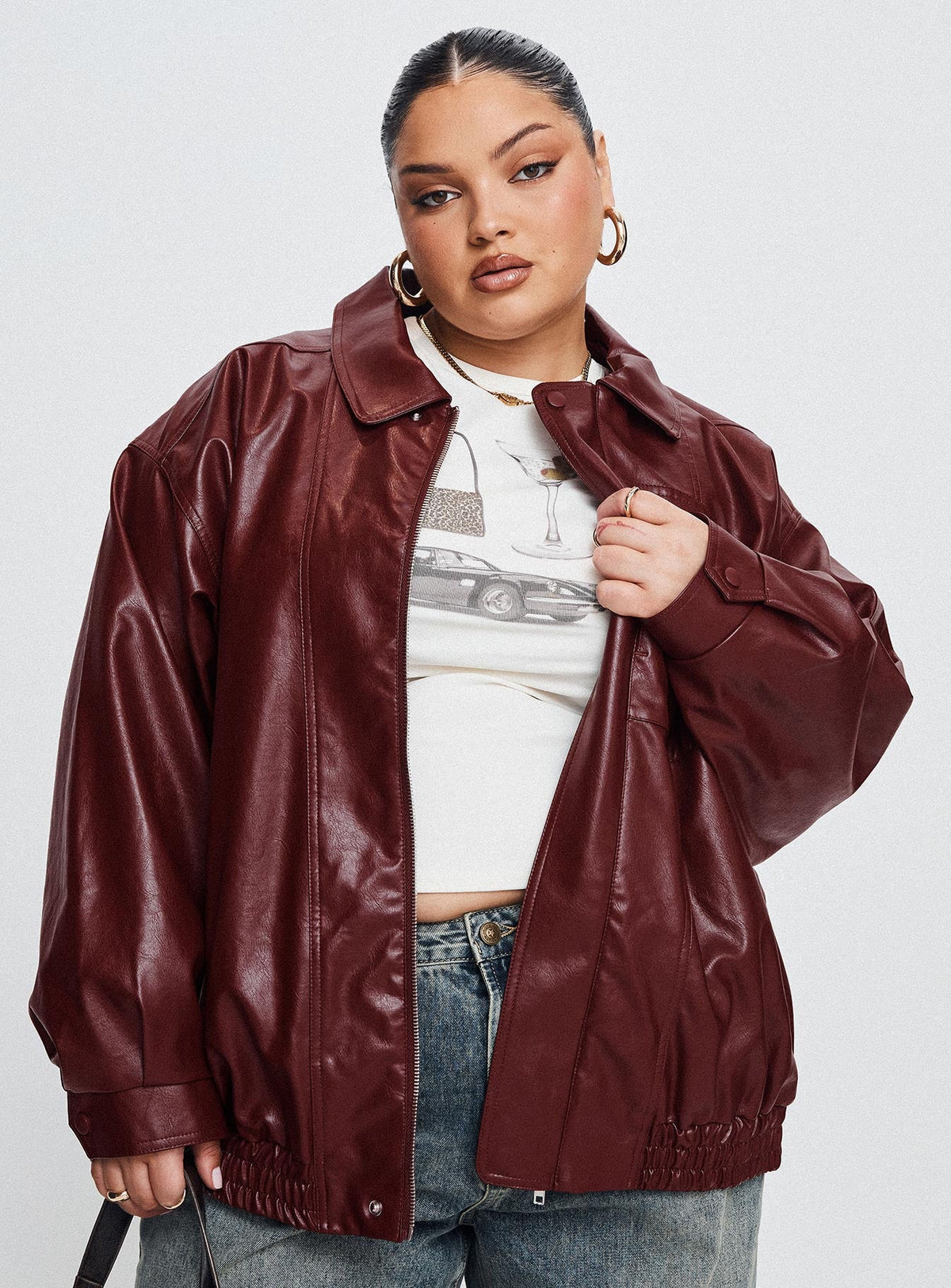 Chaqueta de piel sintética Devija color burdeos, talla grande