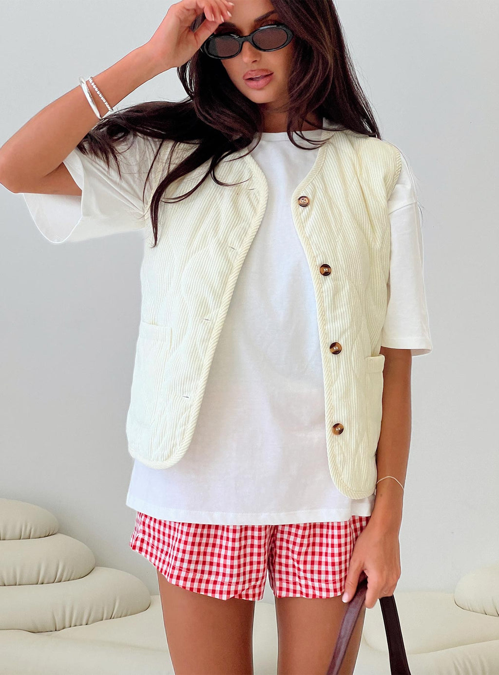 Chaleco acolchado Little Things color crema