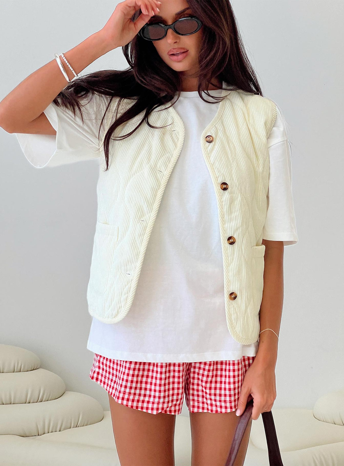 Chaleco acolchado Little Things color crema