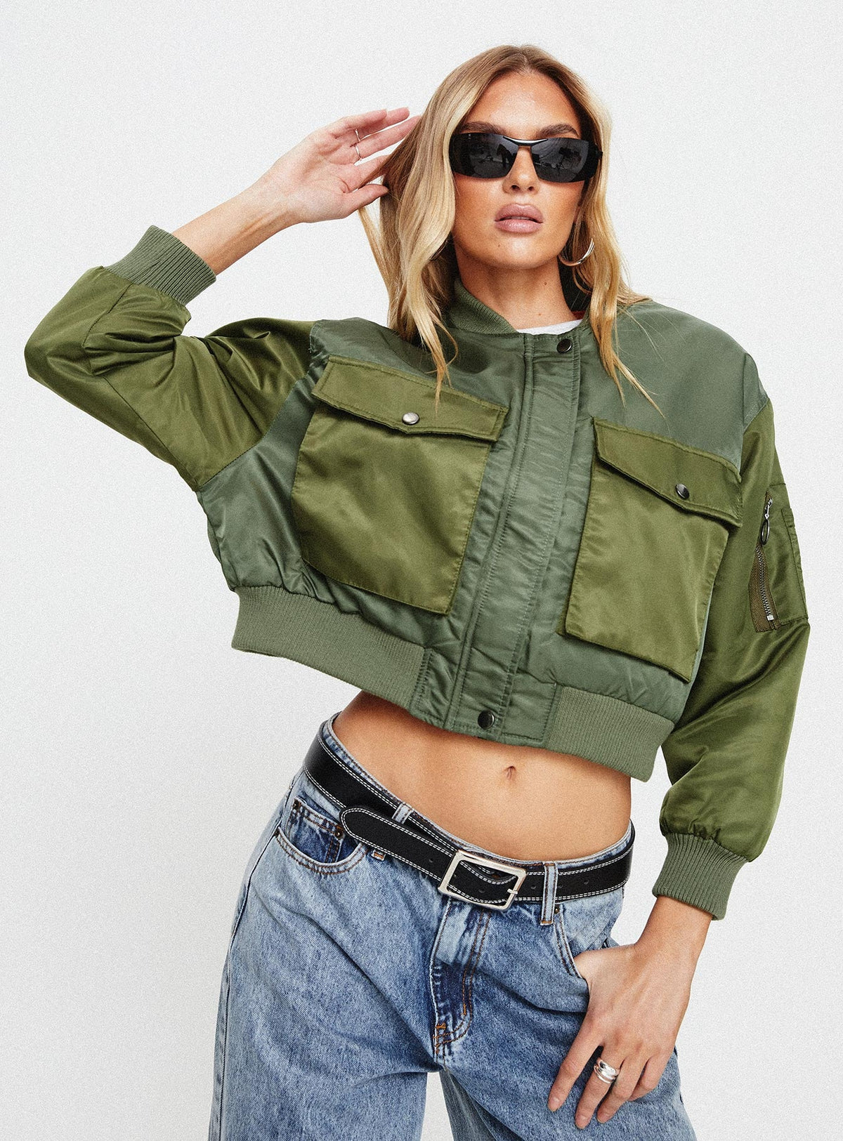 Chaqueta tipo bomber utilitaria Milener color oliva