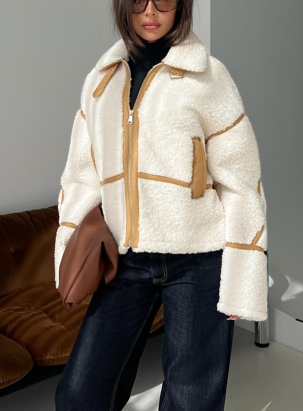 Chaqueta tipo teddy con contraste Briane color blanco