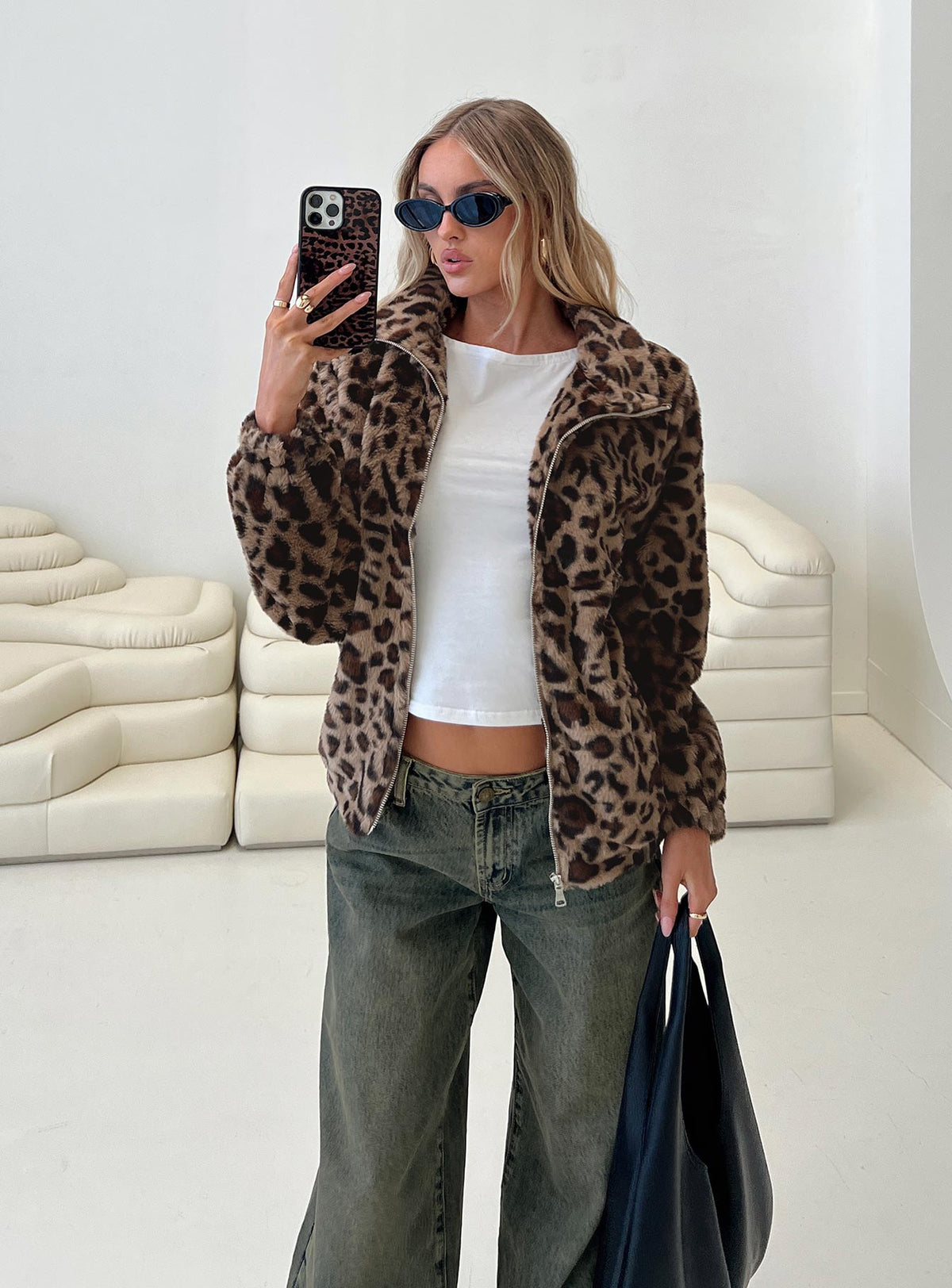 Chaqueta de piel sintética Caine estampado leopardo