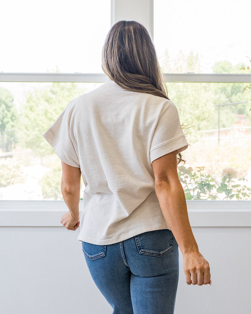 ¡NUEVO! Blusa Charlotte de manga corta con bolsillo - Crema