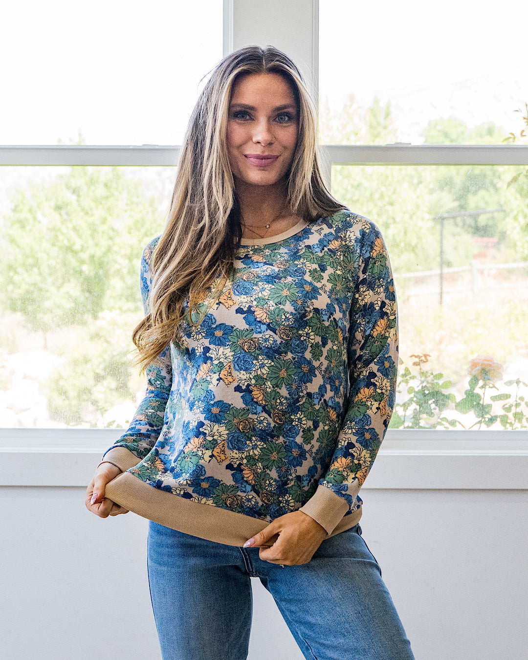 ¡NUEVO! Suéter ligero con estampado floral Bristol - Color topo
