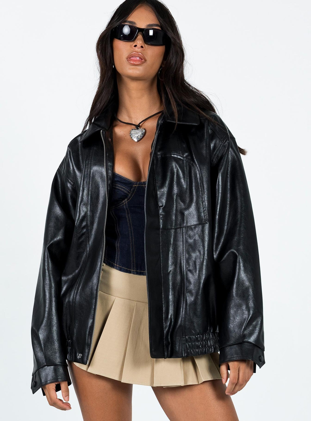 Chaqueta de piel sintética Devija negra