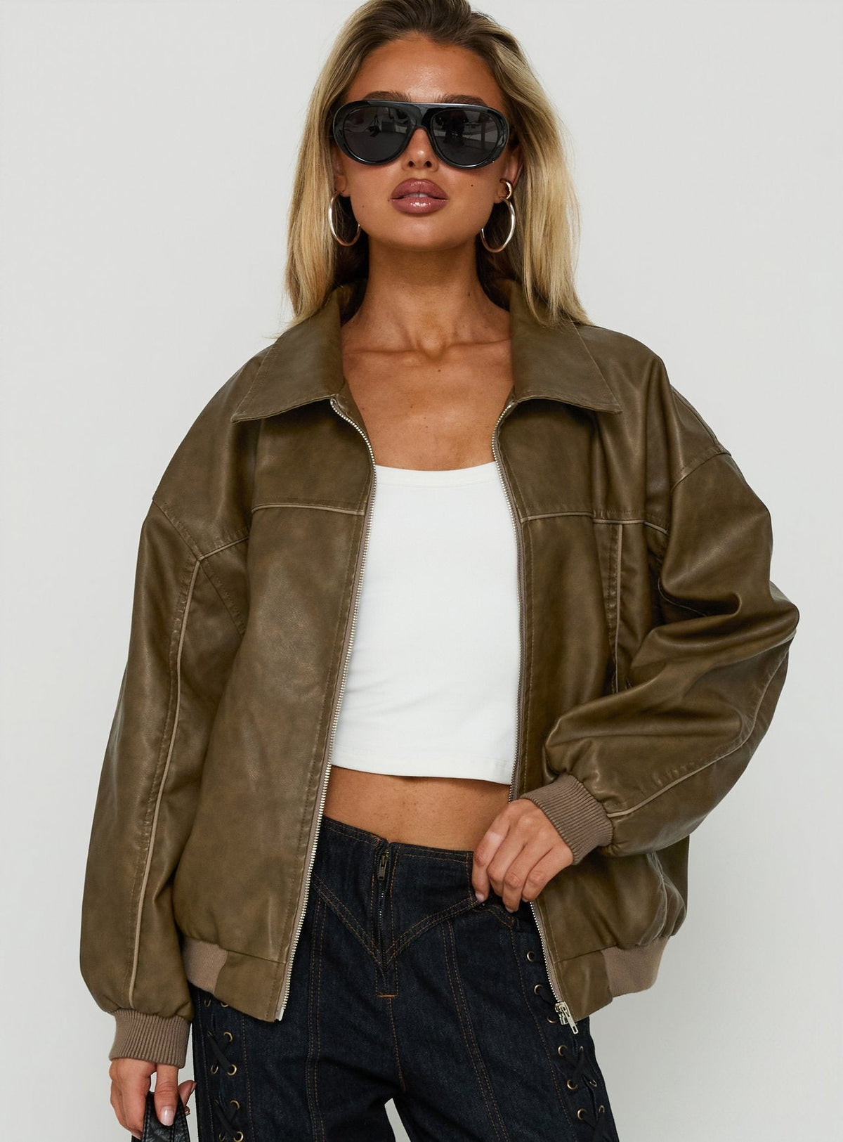 Chaqueta tipo bomber de piel sintética Goldsmith, color marrón lavado
