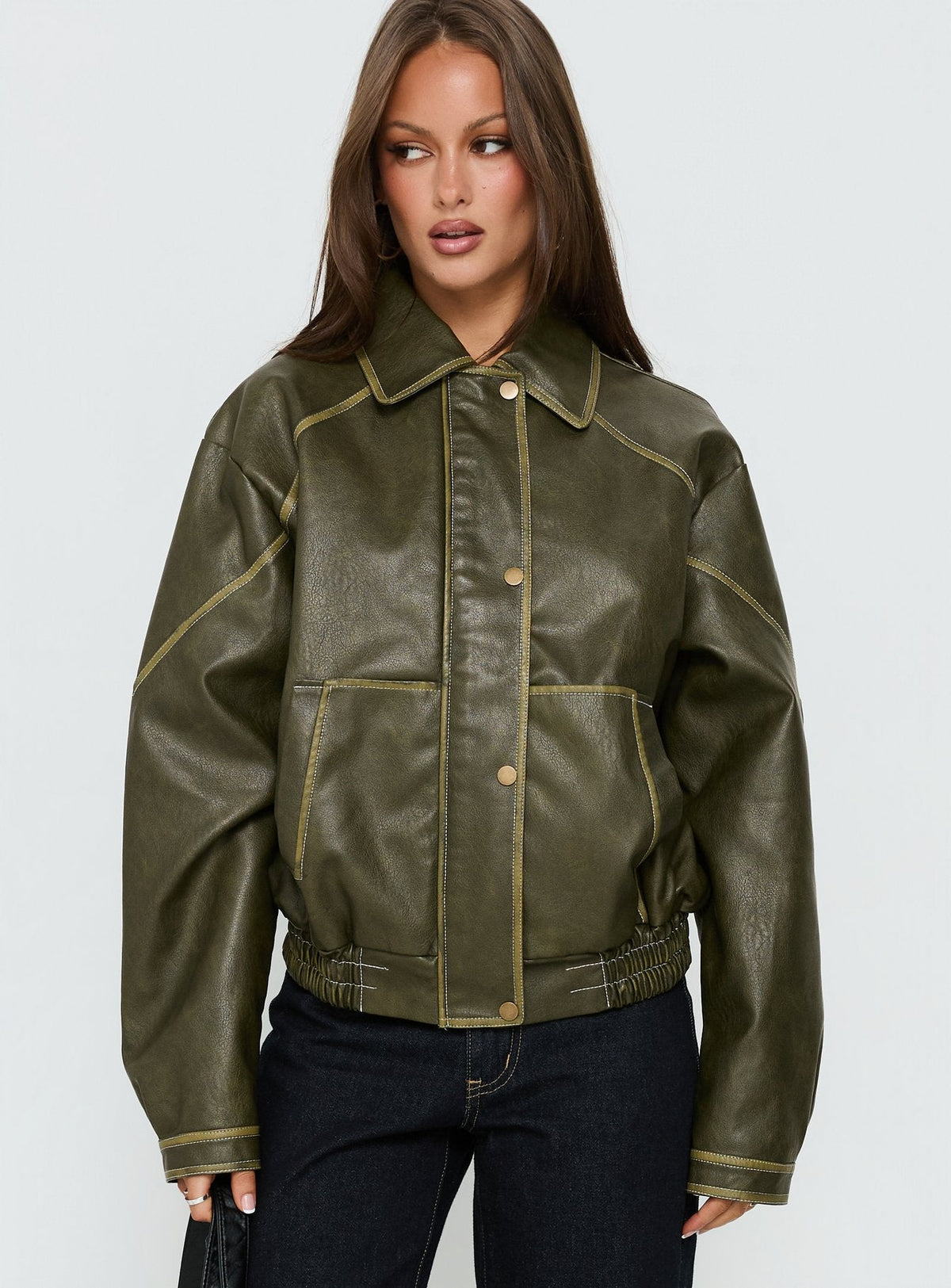 Chaqueta bomber de piel sintética Jaxton oliva