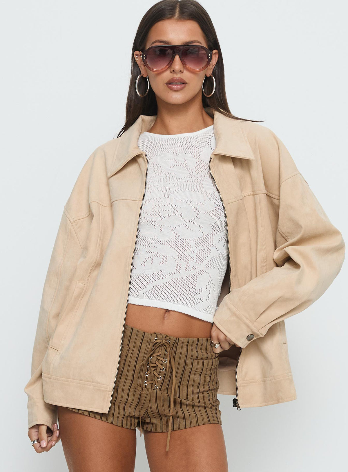 Chaqueta tipo bomber de antelina Goldsmith en color beige