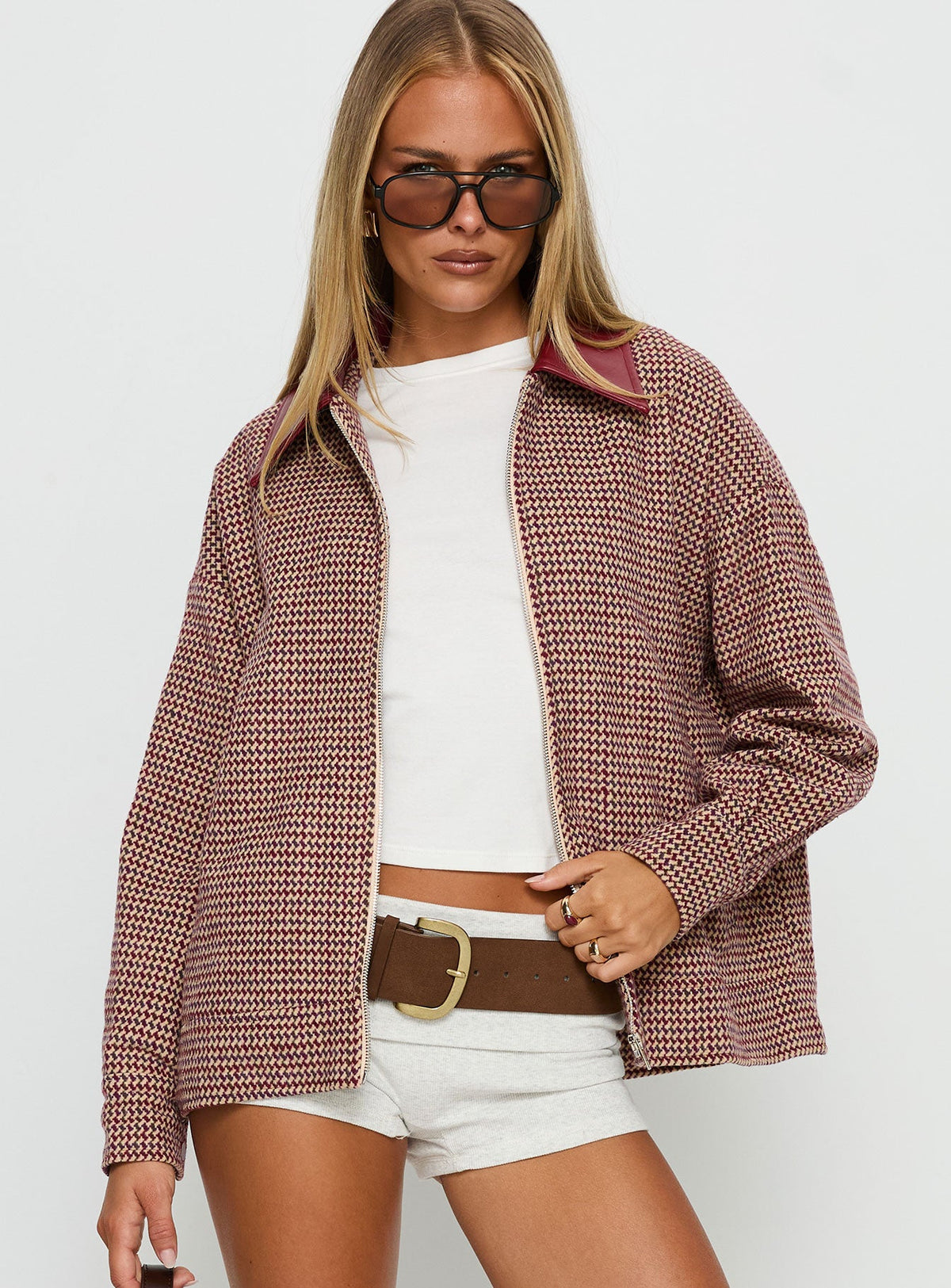 Chaqueta con cuello End Of The Day, multicolor roja