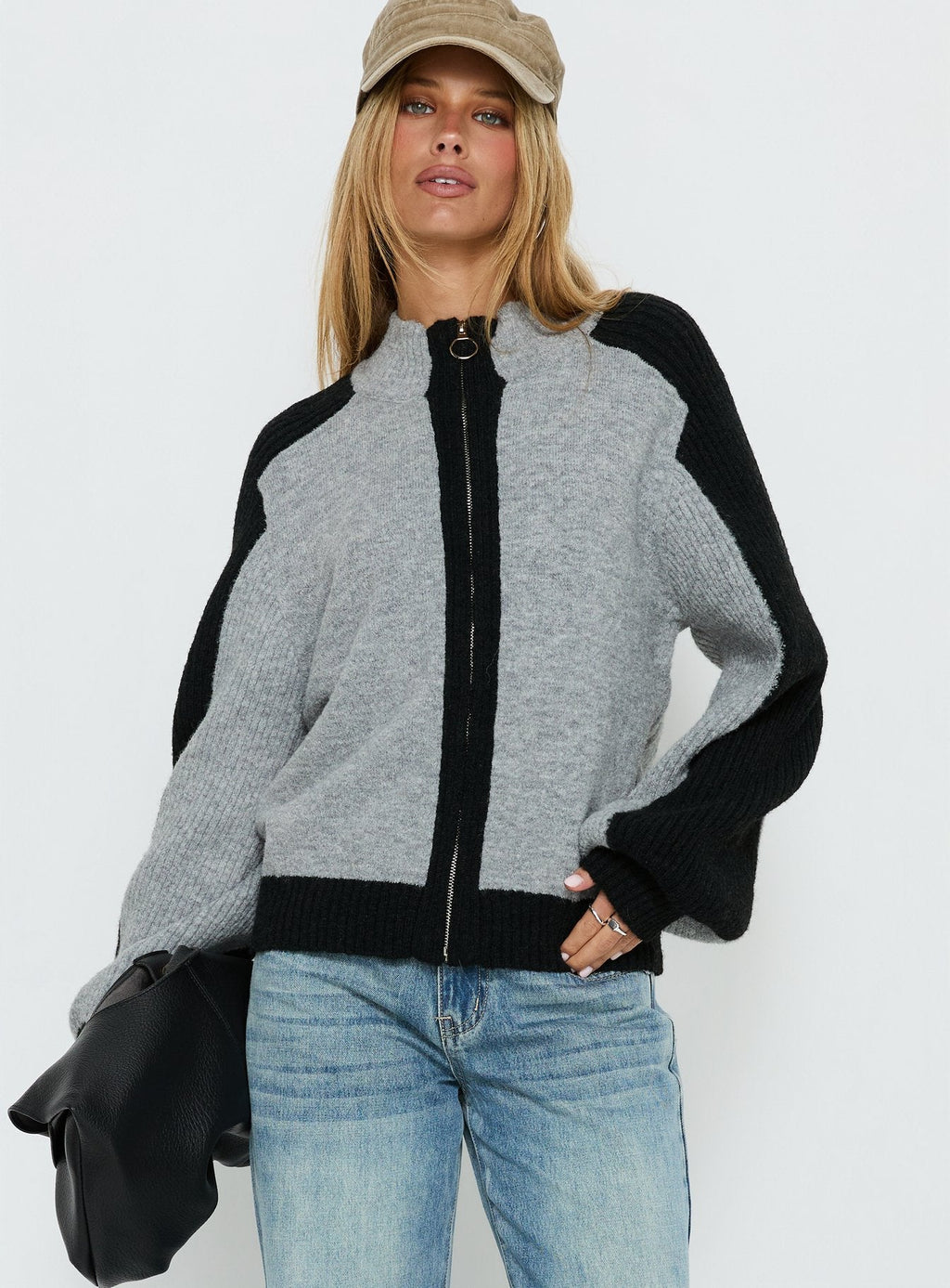 Jersey Asrar Gris / Negro