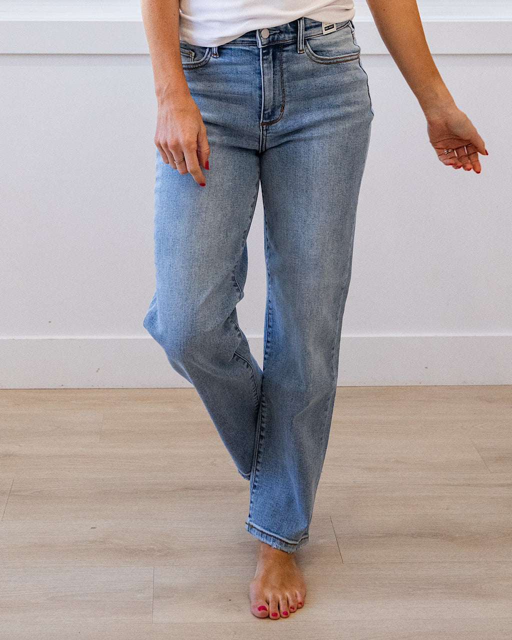Jeans rectos sin roturas Judy Blue Deanna