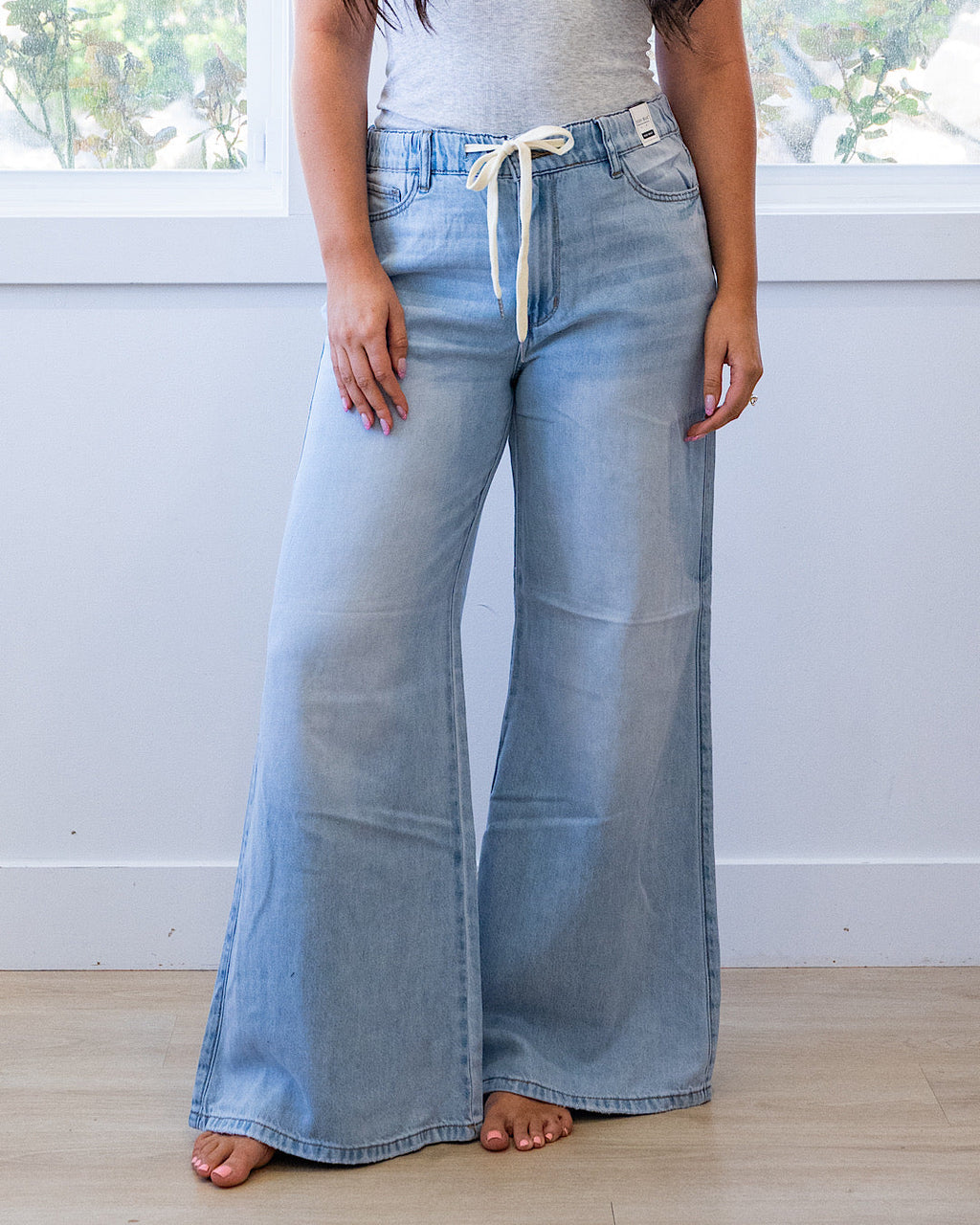 Jeans Palazzo de cintura elástica Holding On de Judy Blue