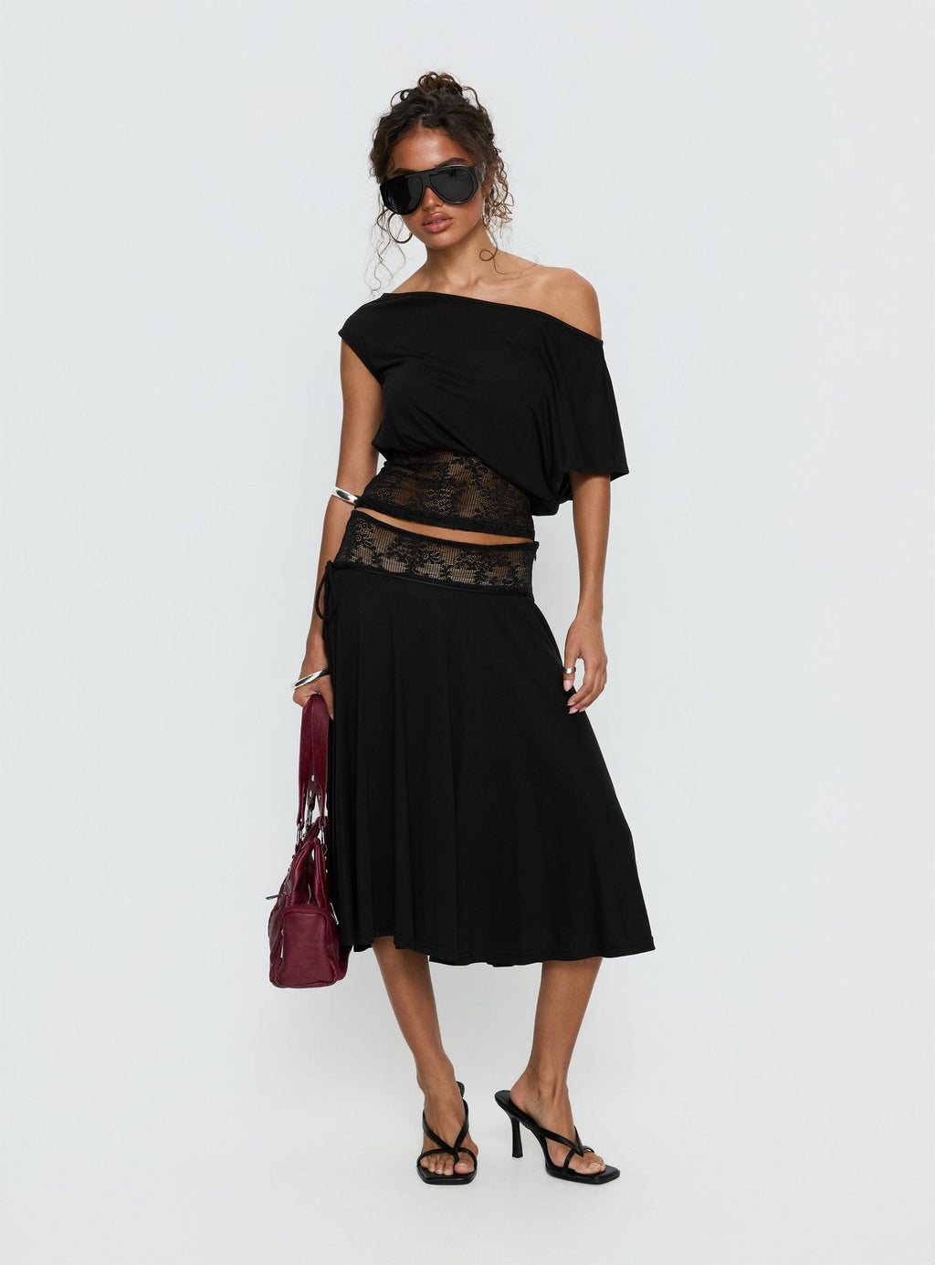 Falda midi de encaje Marienna negra