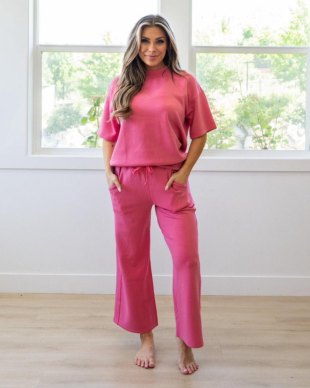 Pantalones anchos de tela scuba Kendall - Rosa Brink