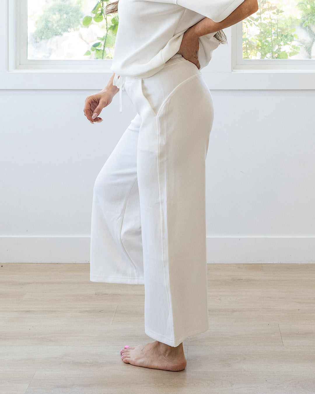 Pantalones anchos de tela scuba Kendall - Crema