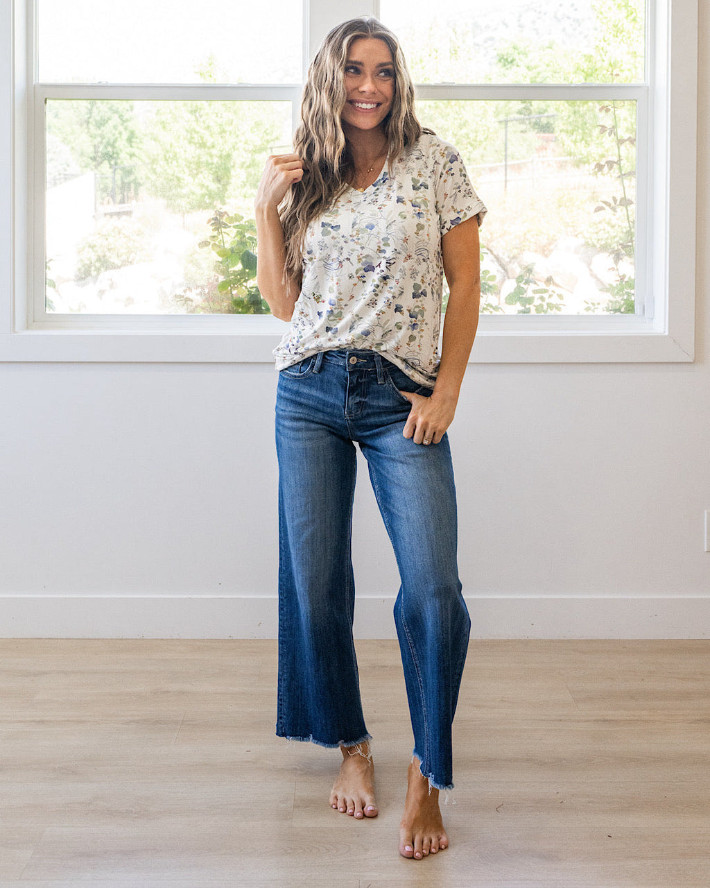 ¡NUEVO! Top con cuello en V Sophie - Olive Meadows