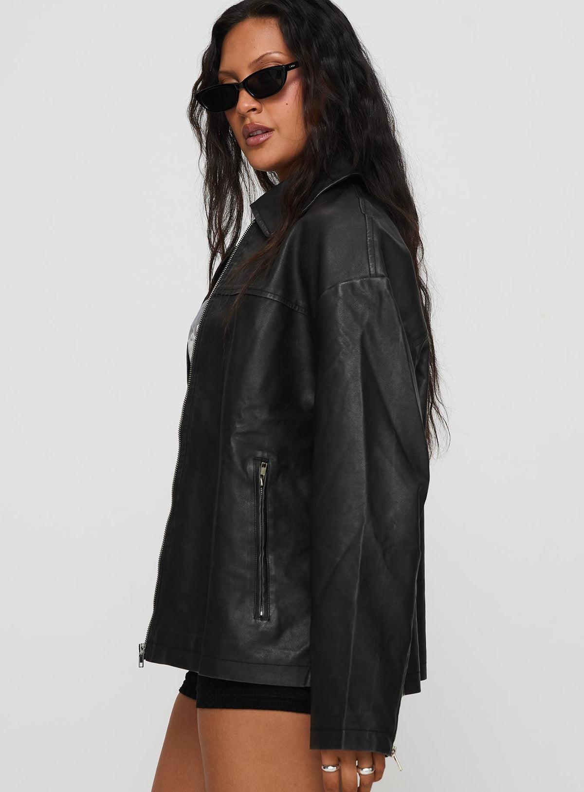 Chaqueta de piel sintética Napoleon negra