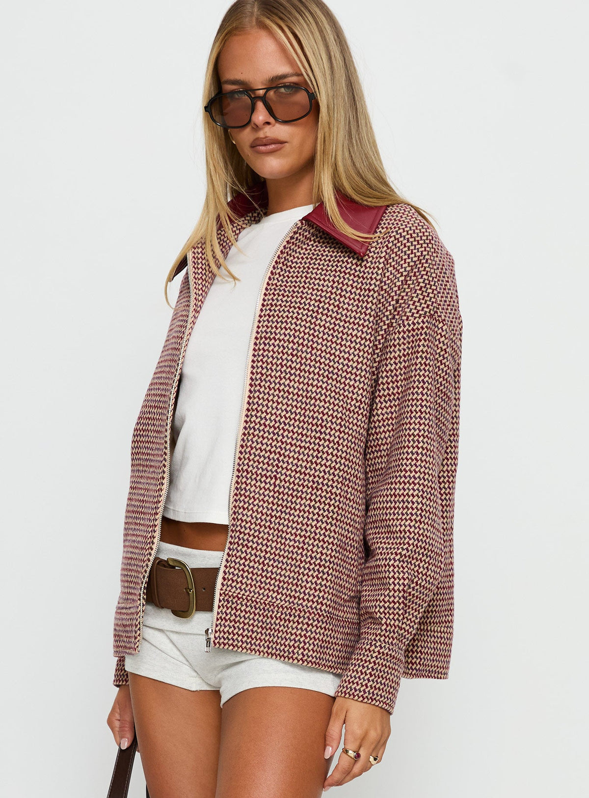 Chaqueta con cuello End Of The Day, multicolor roja
