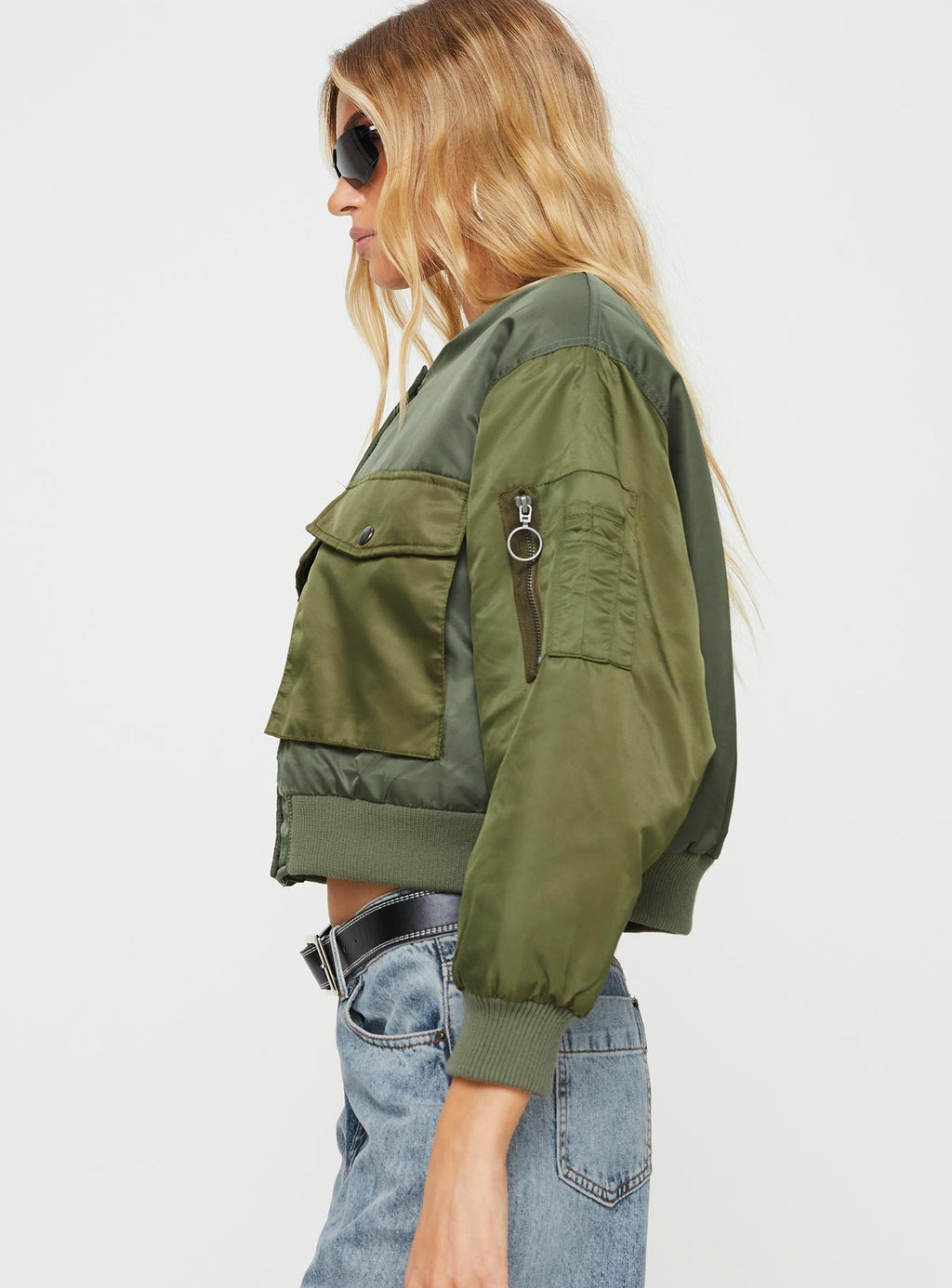 Chaqueta tipo bomber utilitaria Milener color oliva