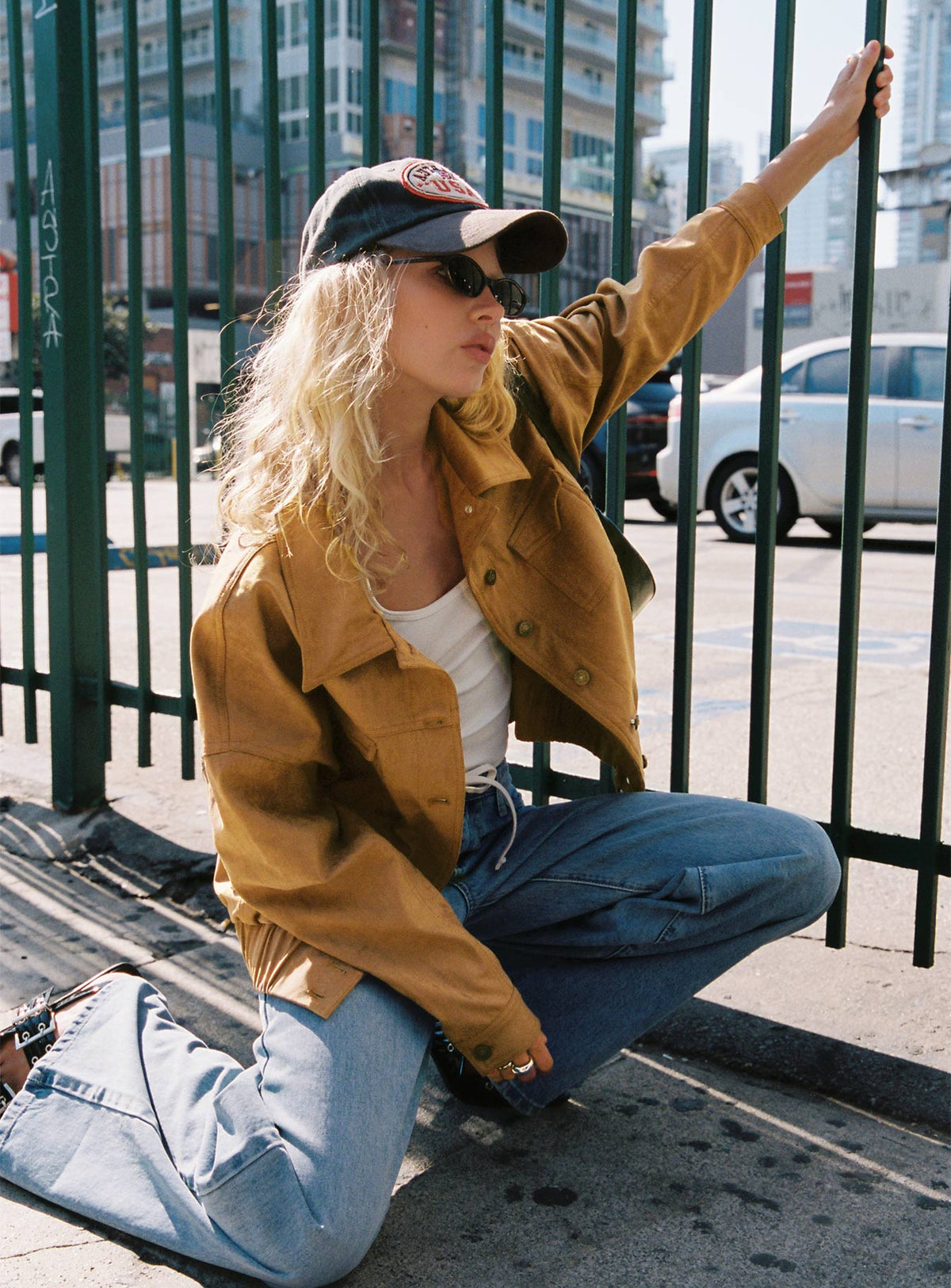 Chaqueta tipo bomber de antelina marrón Ristretto