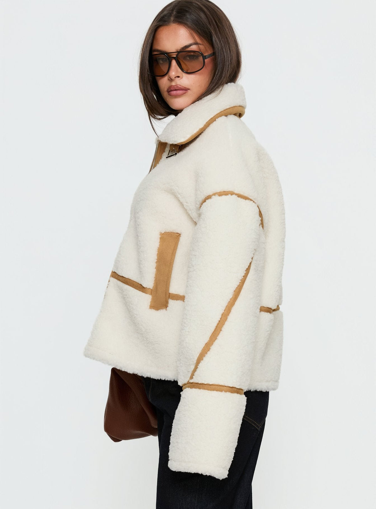 Chaqueta tipo teddy con contraste Briane color blanco