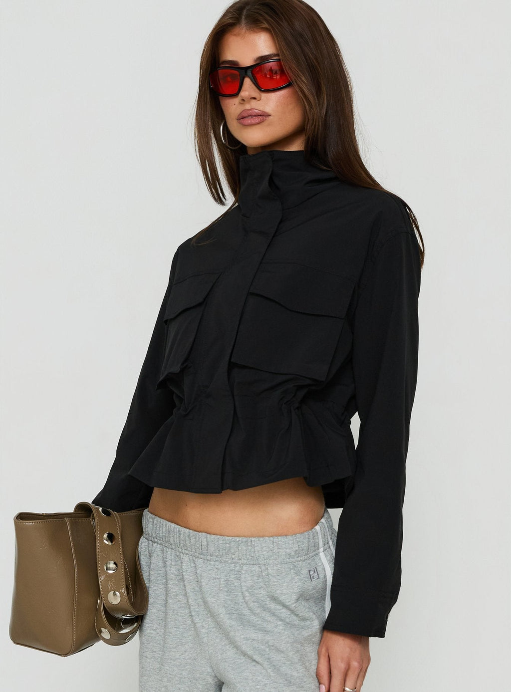 Chaqueta de cuello embudo Annisa negra