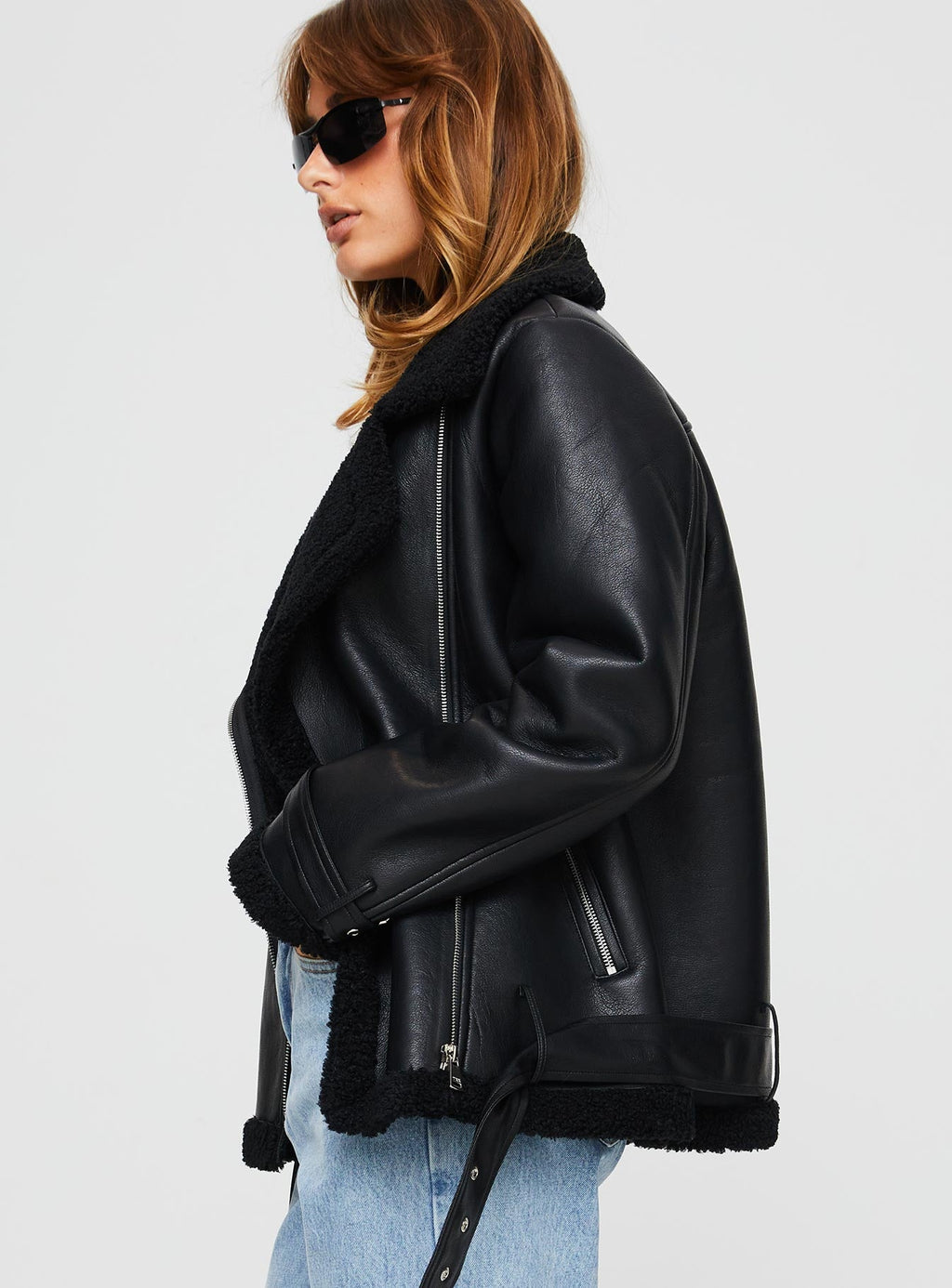 Chaqueta de piel sintética con borrego Maudie negra
