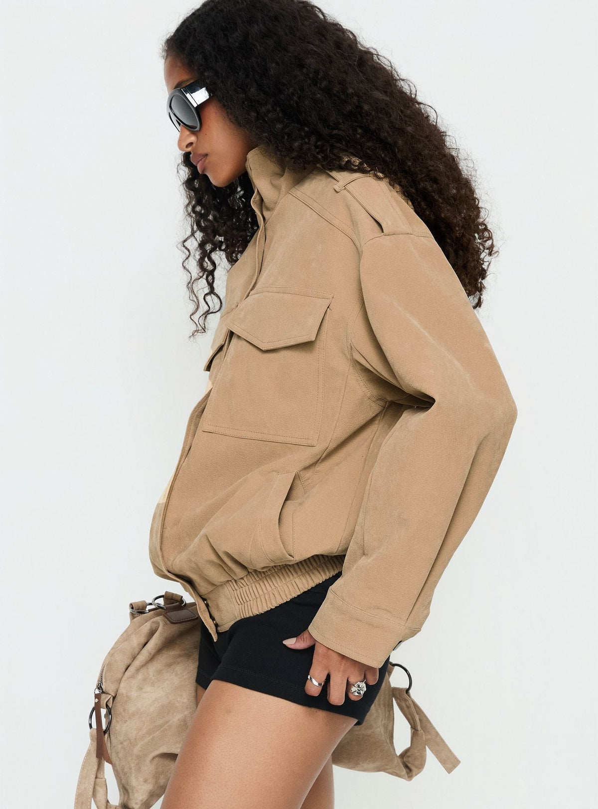 Chaqueta cargo de cuello embudo Double Life color beige