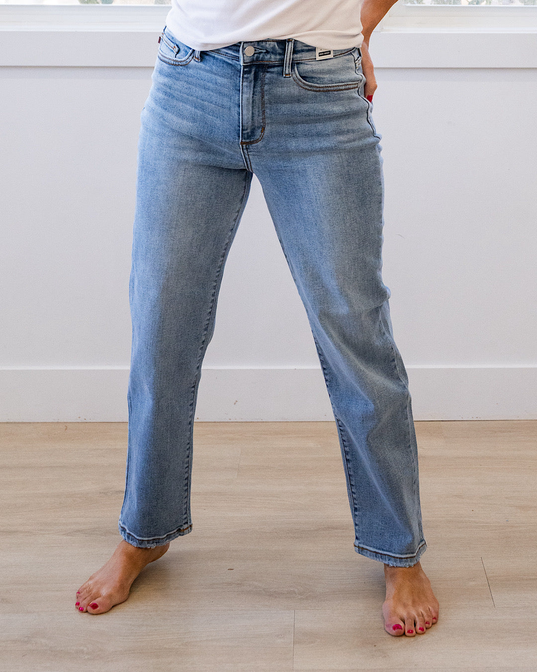 Jeans rectos sin roturas Judy Blue Deanna