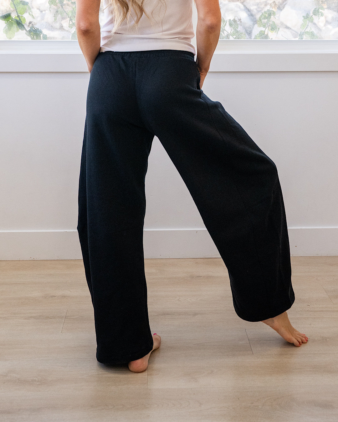 Pantalones de estar por casa Micael con pernera ancha - Negro