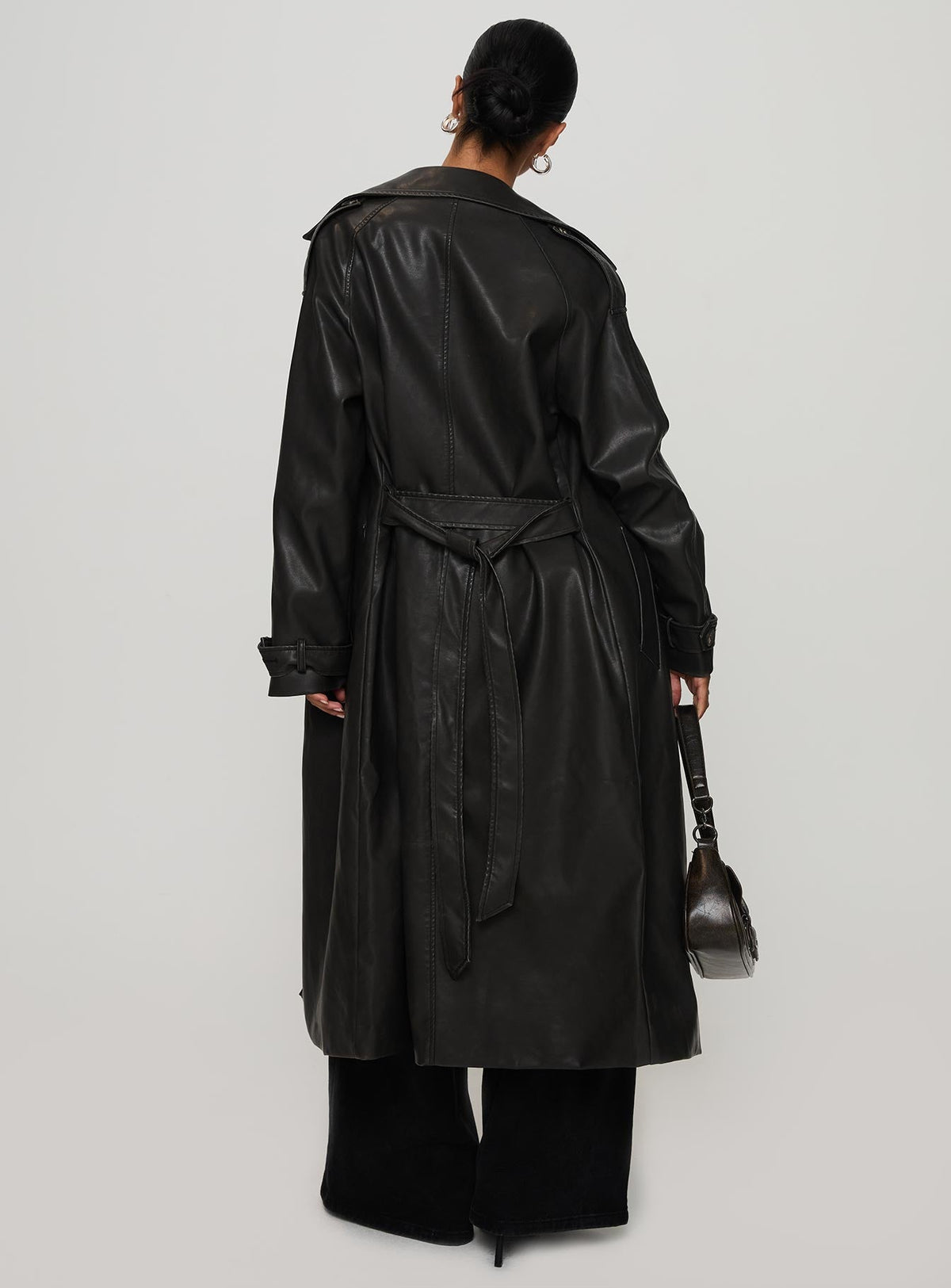 Chaqueta de piel sintética Day To Night, negro lavado