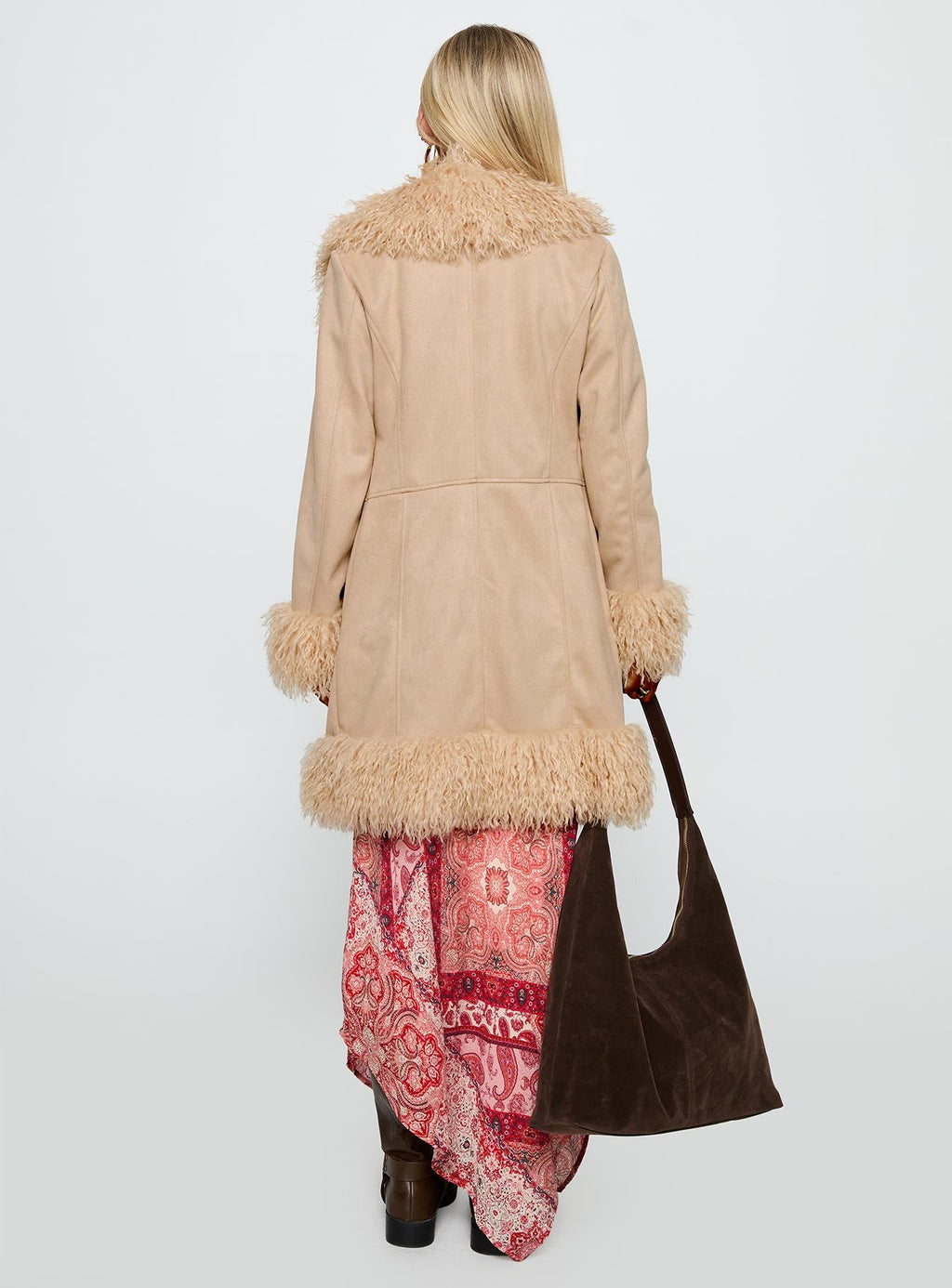 Chaqueta Josefina con detalle de pelo sintético en beige