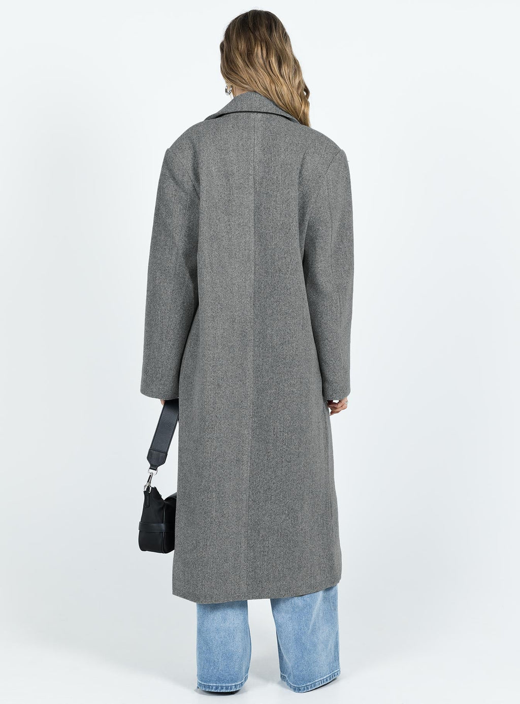 Abrigo Olsen color pizarra