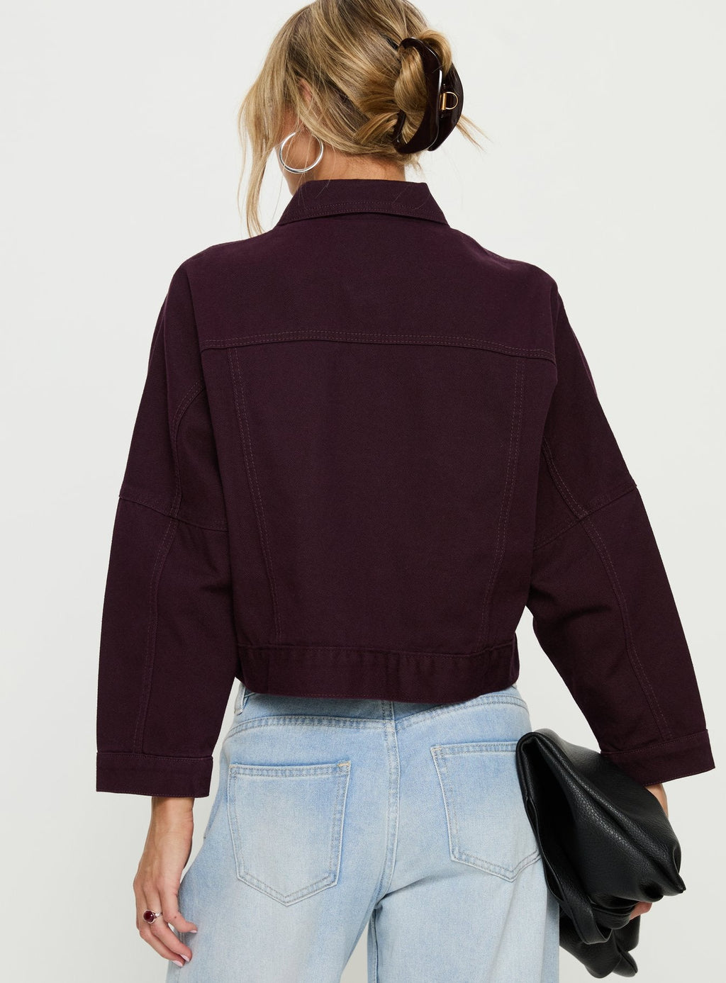 Chaqueta vaquera Hughes color grosella