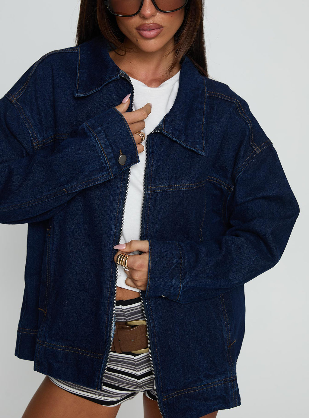 Chaqueta tipo bomber de mezclilla Goldsmith en lavado oscuro