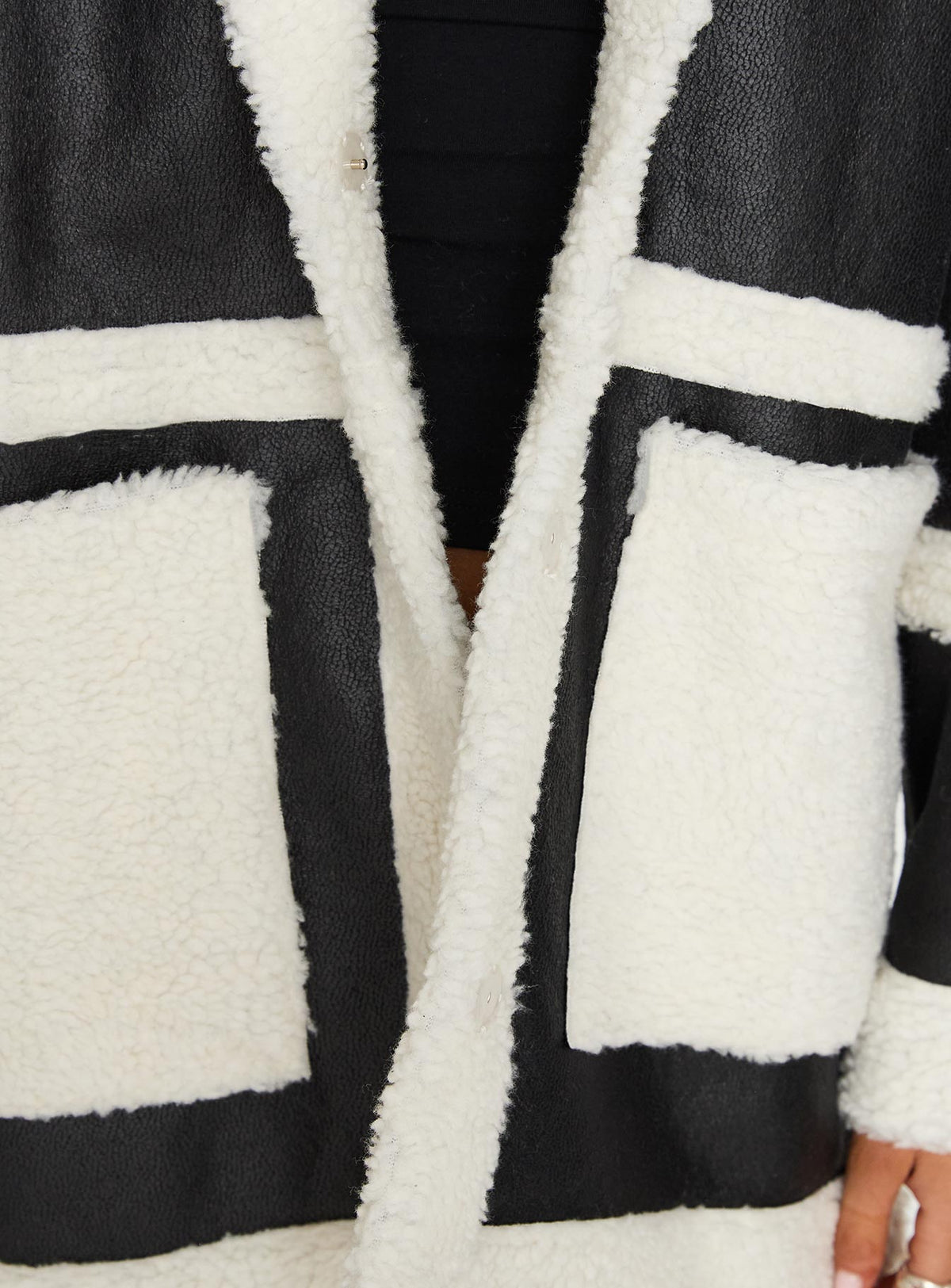 Chaqueta de piel sintética Lexie negra