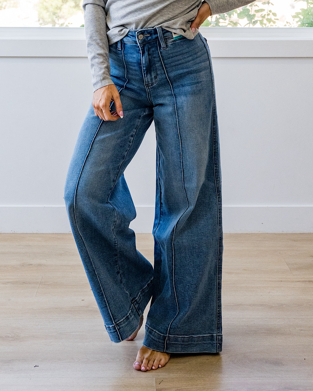 ¡NUEVO! Jeans de pierna ancha con costura frontal Judy Blue Hattie - Cortos, regulares y largos
