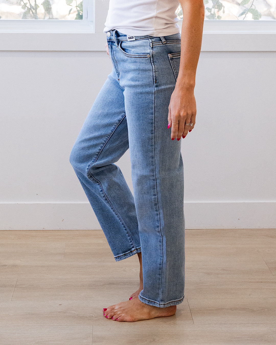 Jeans rectos sin roturas Judy Blue Deanna