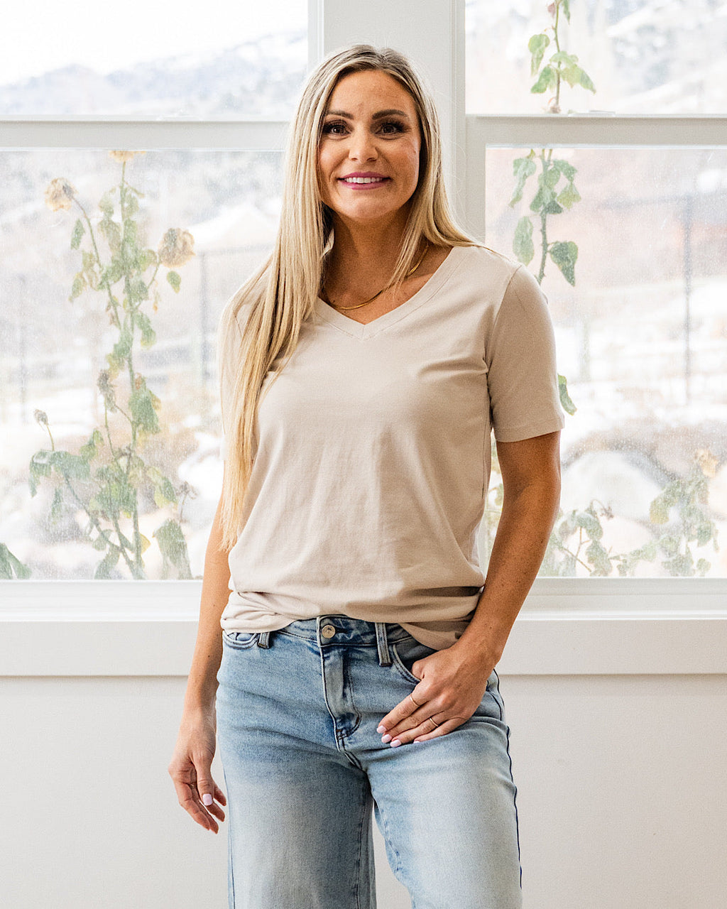 Top favorito con cuello en V - Beige arena