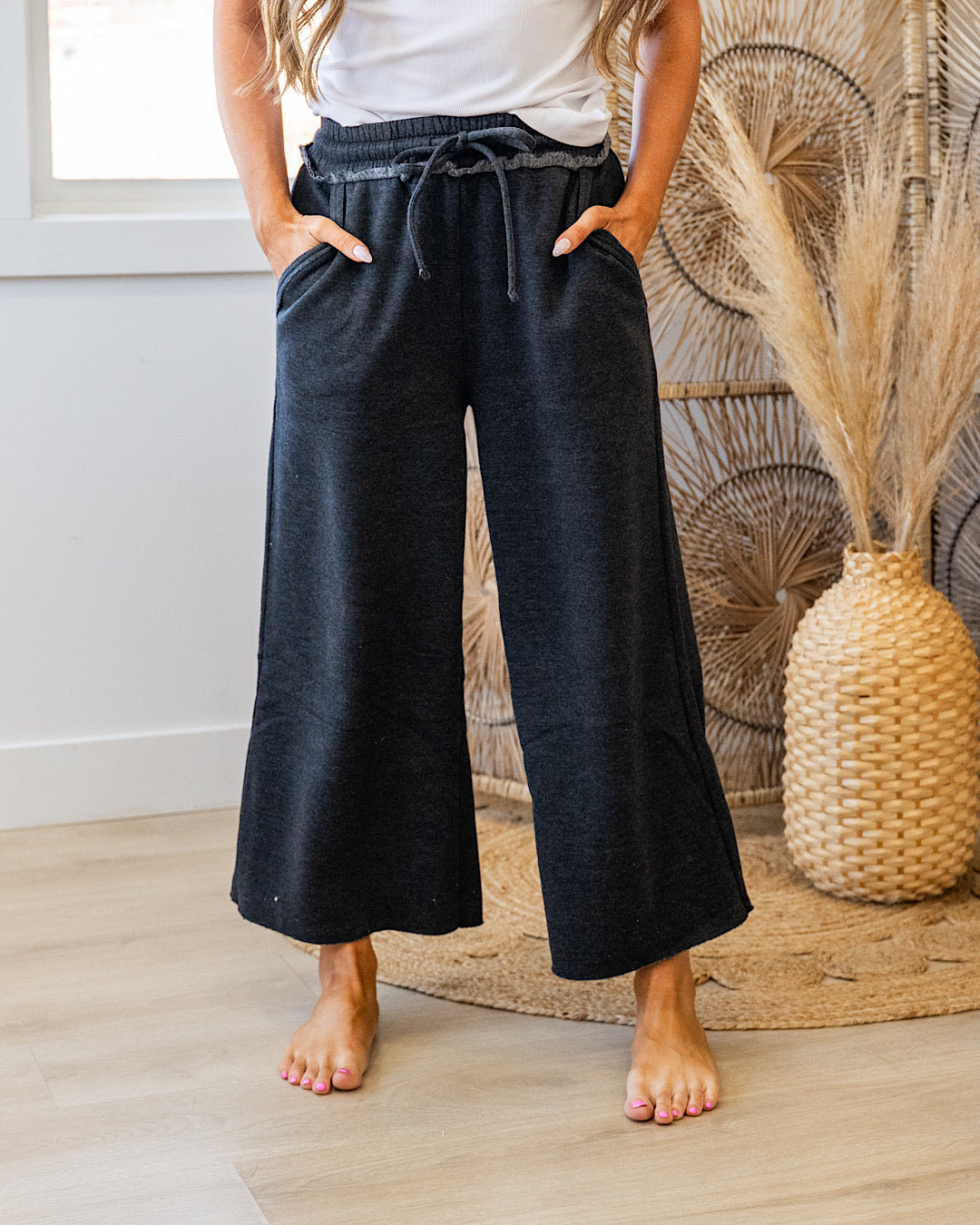 Pantalones anchos y cortos cómodos - Negro