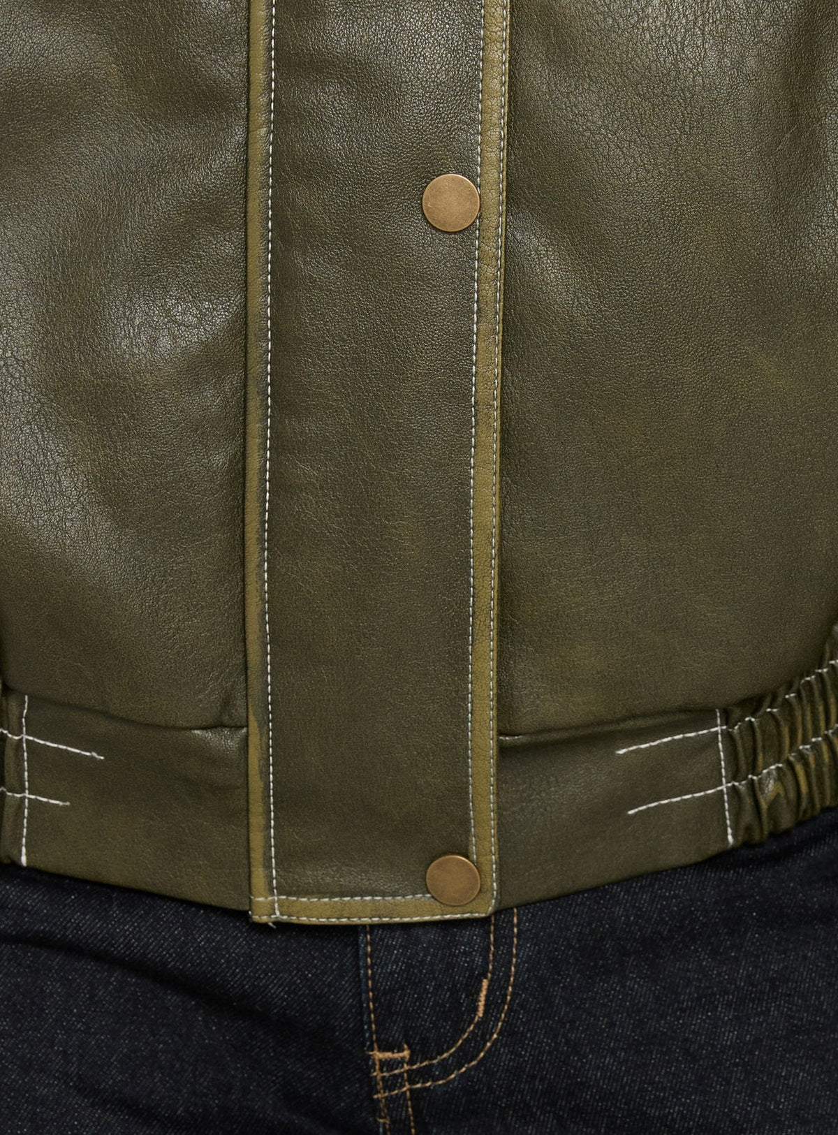 Chaqueta bomber de piel sintética Jaxton oliva
