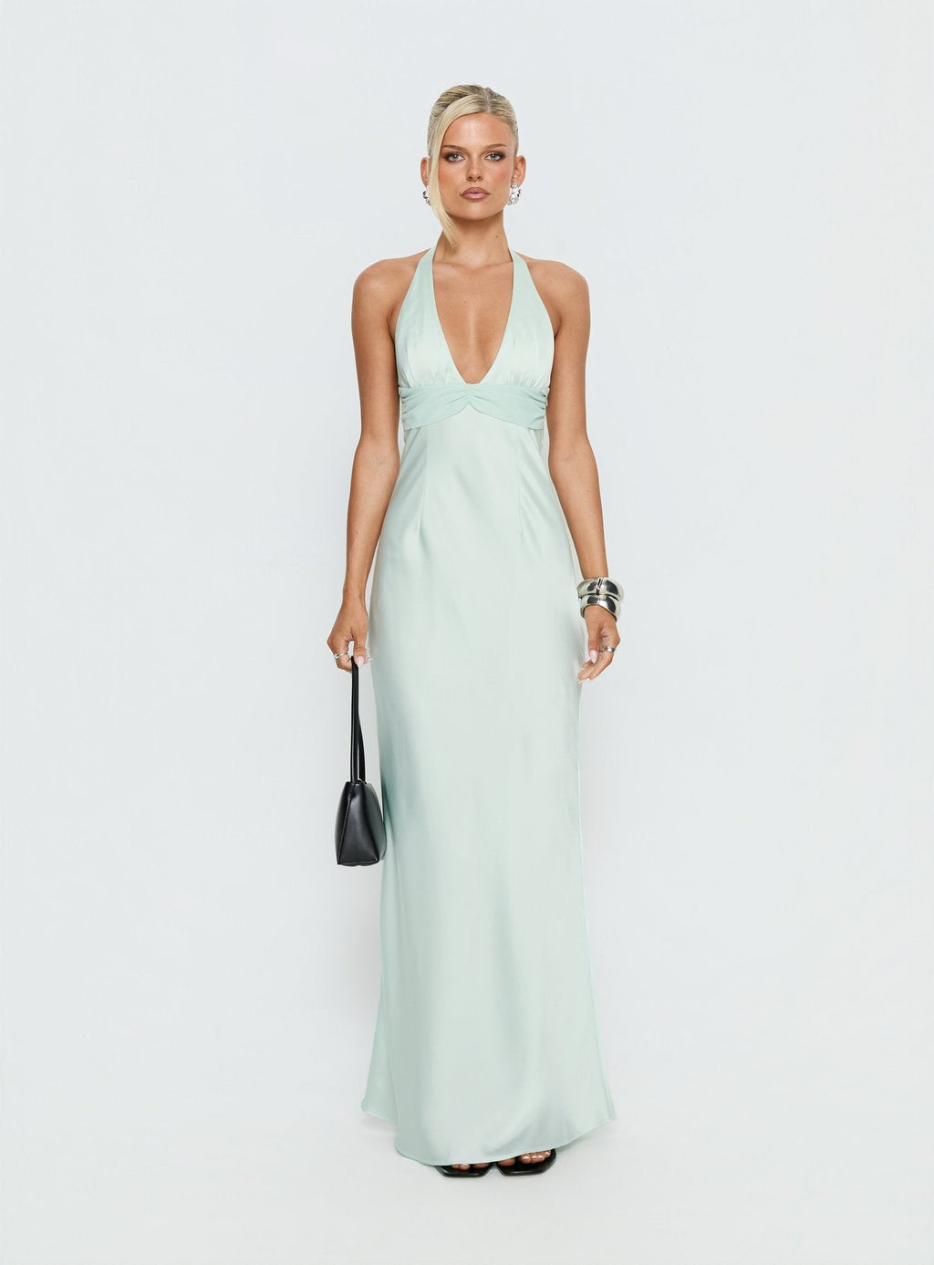 Vestido largo con cuello halter Odyssa, verde menta