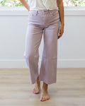 Jeans Vervet Skye de pierna ancha y corte capri sin desgaste - Lavanda