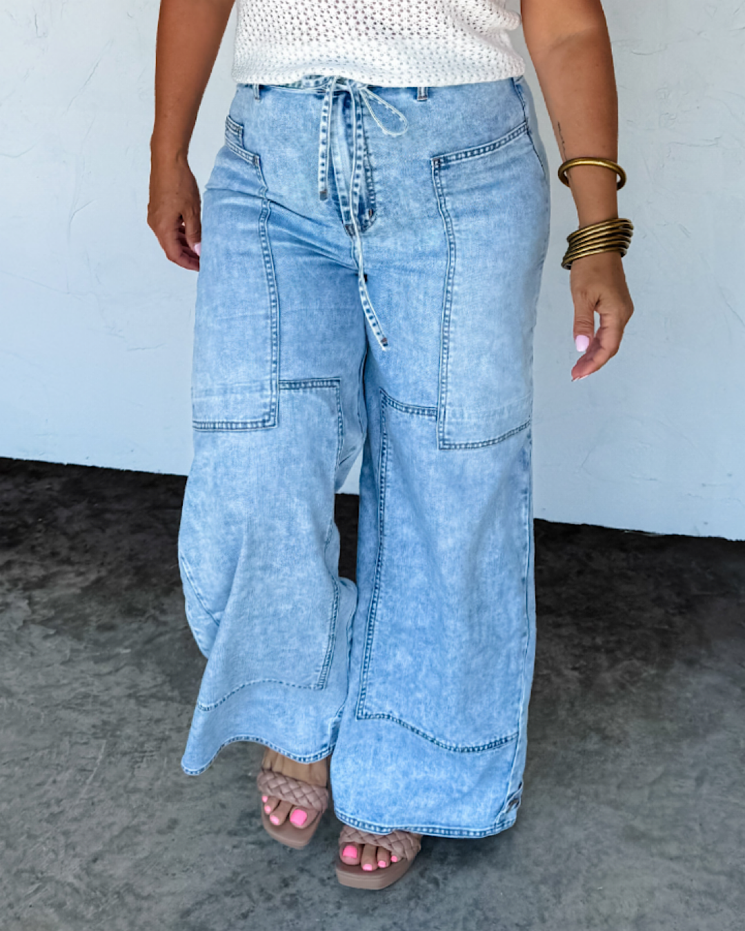 Jeans de pierna ancha con amarre en la cintura Blakeley Say Yes VENTA FINAL