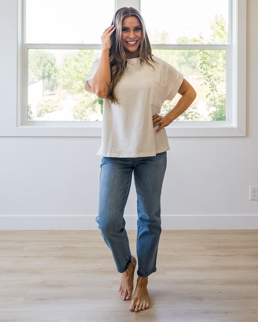 ¡NUEVO! Blusa Charlotte de manga corta con bolsillo - Crema