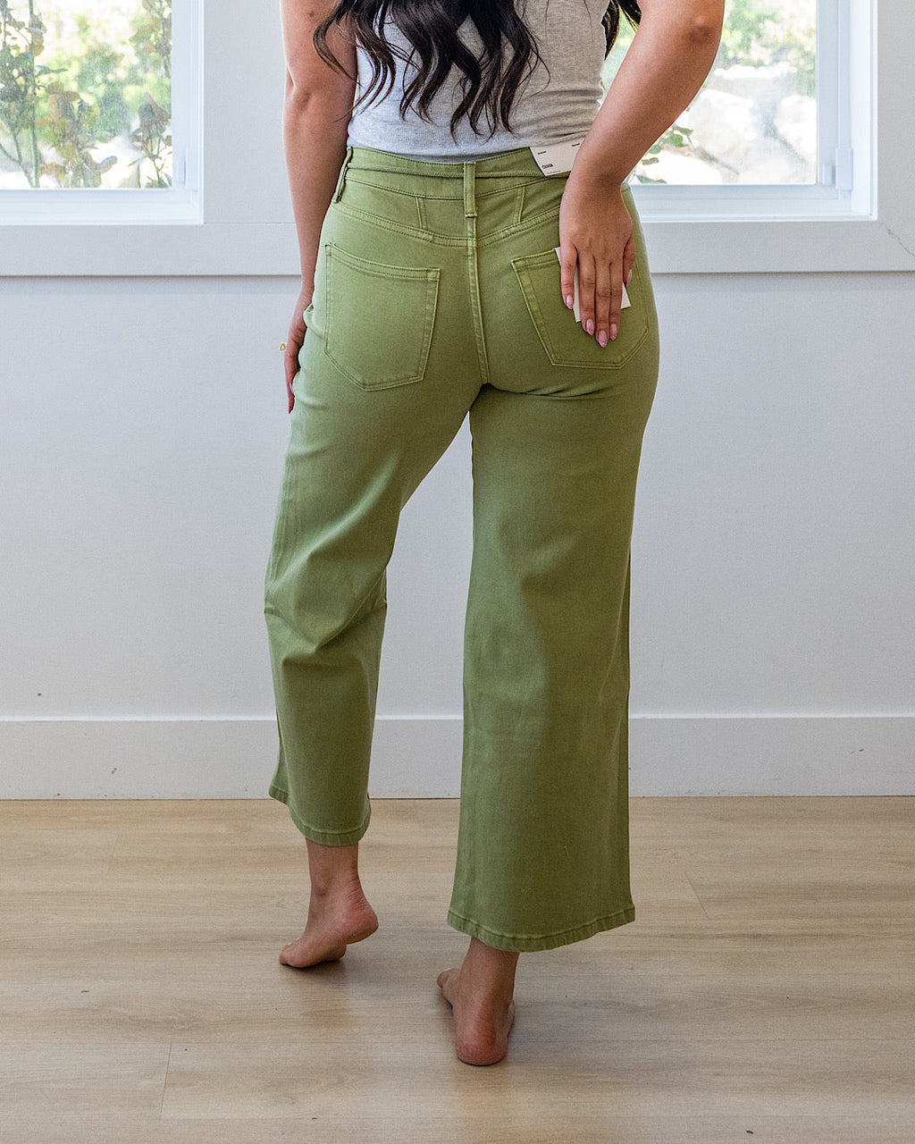 Jeans anchos cortos Vervet Kacie - Eucalyptus
