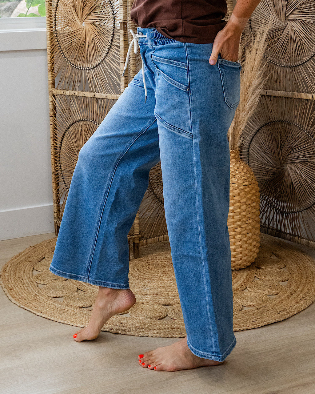 Jeans de pierna ancha con jarete Vervet Natasha